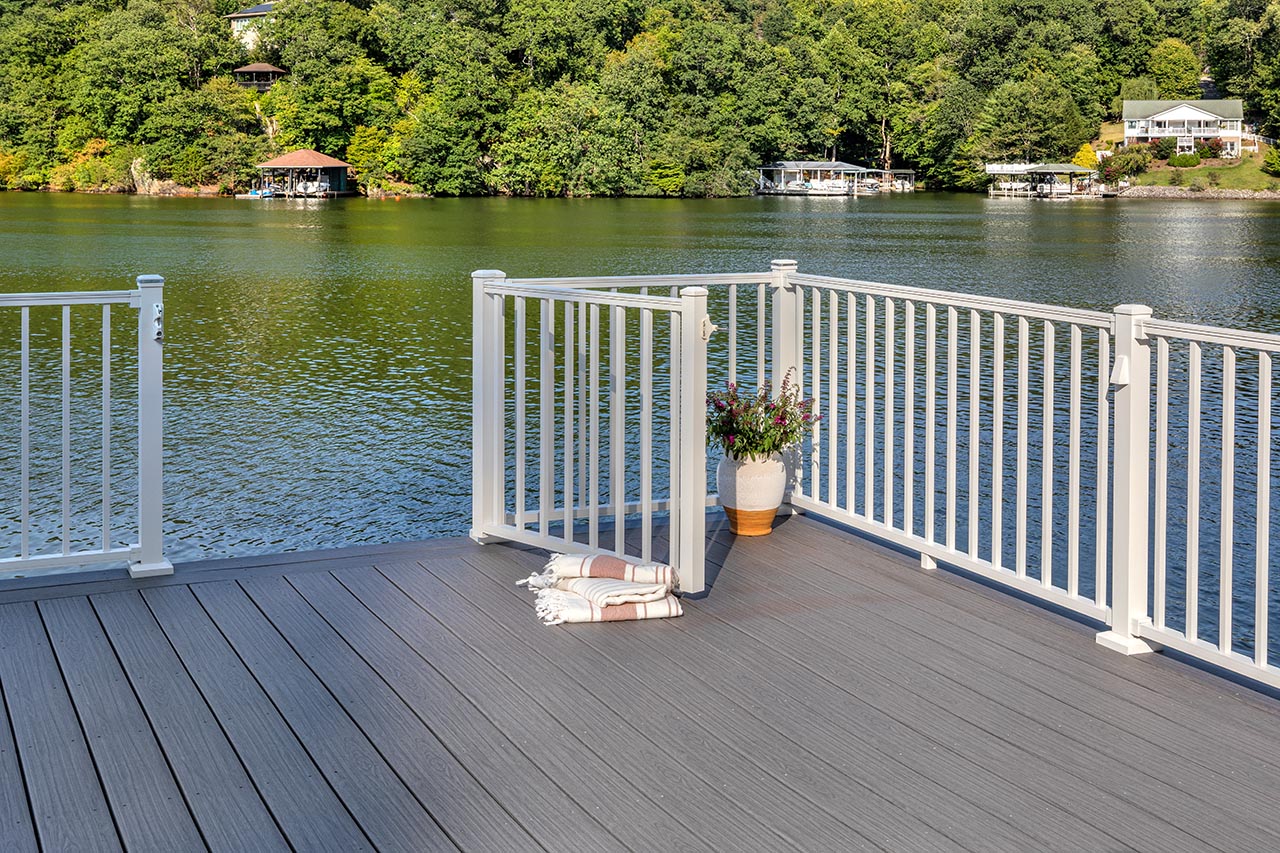 sig-fairbanks-031-wy-cw-decking-railing-lighting-dock.tif